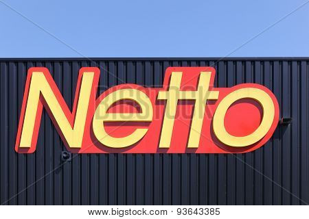 Netto logo on a facade