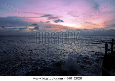 Havet solnedgång. Borneo.
