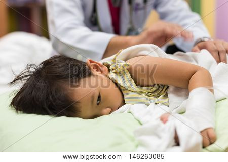 Doctor Percussion To Rsv Patient