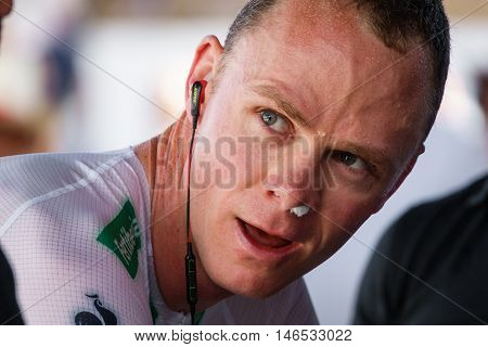 JAVEA - SEPTEMBER 9: Chris Froome warms up for the decisive time trial stage of La Vuelta on September 9, 2016 in Alicante, Spain