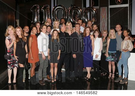 LOS ANGELES - SEP 8:  YnR Cast at the Young and The Resltless 11,000 Show Celebration at the CBS Television City on September 8, 2016 in Los Angeles, CA