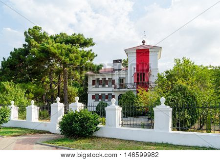 Gelendzhik lighthouse - the oldest operating lighthous on the Black Sea coast a monument of architecture. Founded on August 19 1897. The author of the building is considered to be a Frenchman François Joseph de Tondo. Lighthouse is located on Lermontov Bo