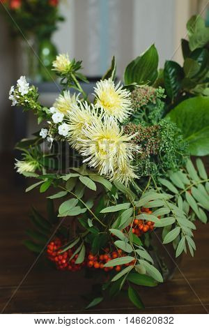 bouquet of apple Chrysanthemum rowan stonecrop anisetree phlox