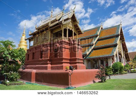 LAMPHUN SEP,4 :This architecture is called 