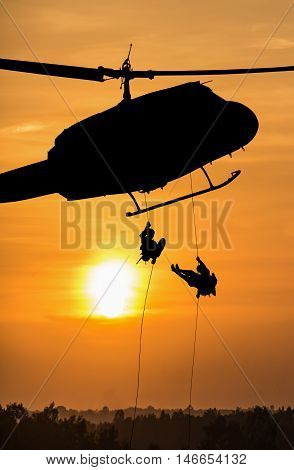 Isolated the soldiers rescue helicopter operations mission