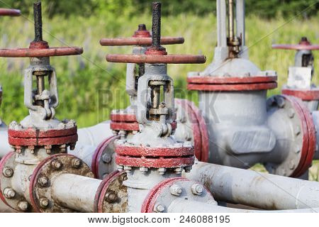 Sealed Large-diameter Pipeline Valve. Valve Shut-off Valves