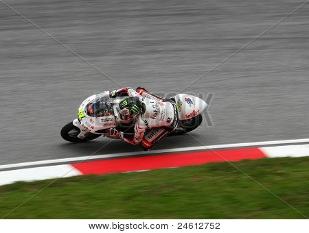 SEPANG, Malajsie - 23. října: 125cc jezdec že Sandro Cortese soutěží na den závodu Shell Advance 