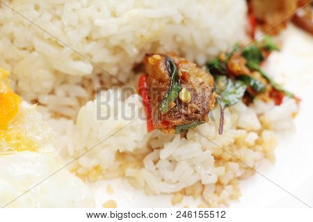 Fried Rice Basil With Crispy Pork Delicious