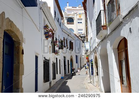 Sitges, Spain - May 23: The Tourists Enjoiying Their Vacation In Sitges Town On May 23, 2015 In Sitg