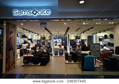 Singapore-june 17, 2018:  Samsonite Store In Singapore. Samsonite International S.a. Is An American 