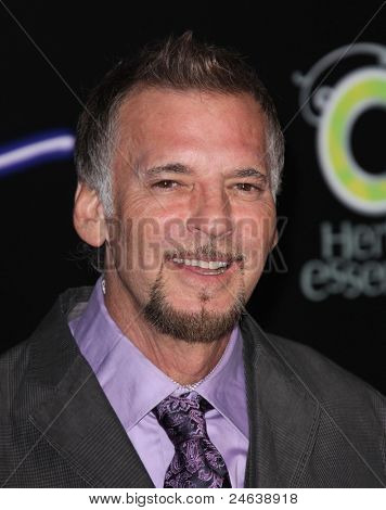 LOS ANGELES - OCT 03: Kenny Loggins eintrifft 