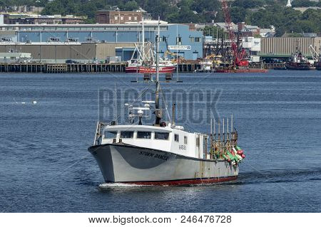 New Bedford, Massachusetts, Usa - June 22, 2018: Lobster Boat Storm Dancer, Hailing Port Portsmouth,