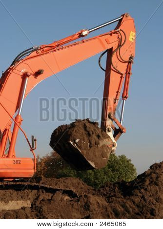 Mecahnical Digger