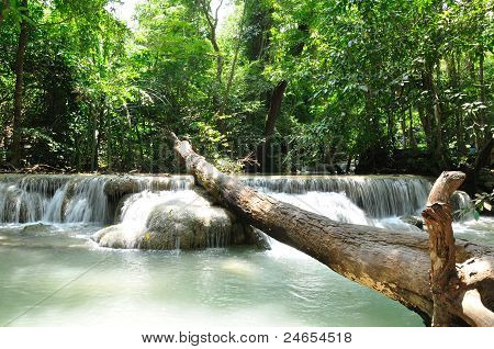 Cascata di Eravan, Kanchanabury, Thailandia