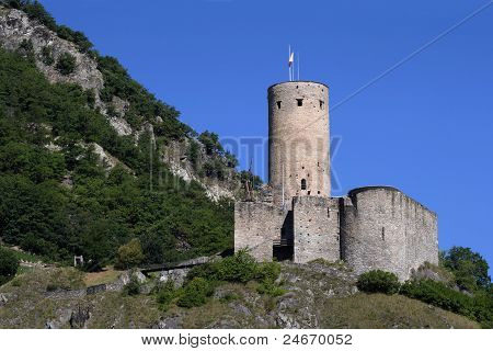 Chateau De La Batiaz en Suiza