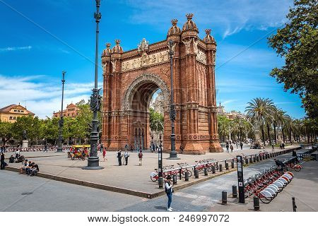 Arco Del Triunfo Barcelona Triumph Arch, Spain - May 14, 2018.