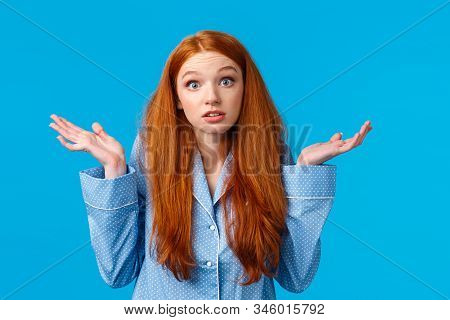 I Dont Know. Clueless Teenage Girl Cant Find Presents Under Christmas Tree, Waking Up Early Shruggin