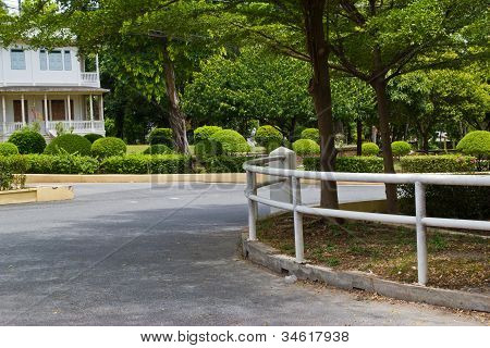 Wat Bangzeart puutarhassa