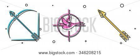 Set Bow And Arrow In Quiver, Hunt On Duck With Crosshairs And Hipster Arrow Icon. Vector