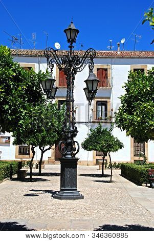 Ubeda, Spain - July 28, 2008 - Streetlight And Townhouses In The Plaza Del Ayuntamiento, Ubeda, Anda