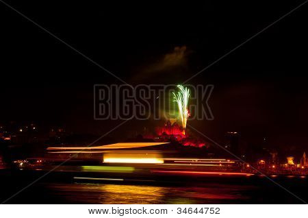 Rhein Flammen içinde