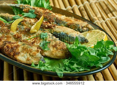 Turkish-style Fried Fried Anchovy - Hamsi Tava, Turkish Food