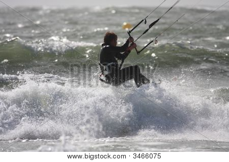 Kitesurfing