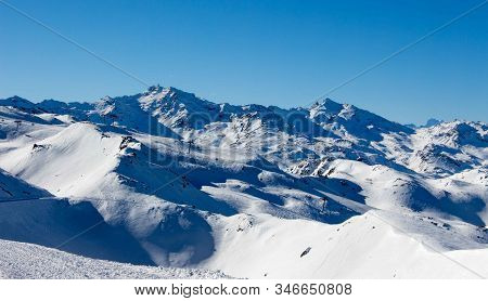 Meribel Mottaret Val Thorens Peak View Sun Snowy Mountain Landscape France Alpes 3 Vallees