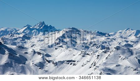 Cime Caron Val Thorens Meribel View Sunset Snowy Mountain Landscape France Alpes