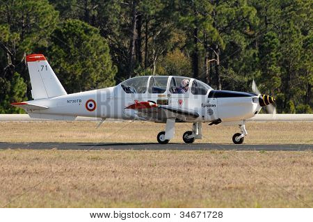 Entrenador militar francesa Socata Tb-30 Epsilon