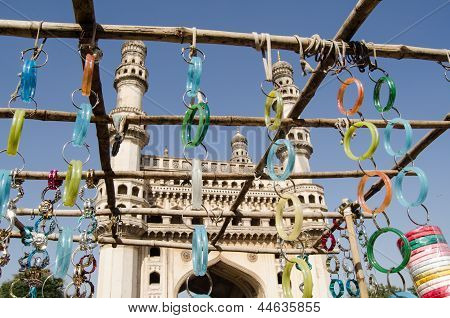 Bracciali e braccialetti di Charminar