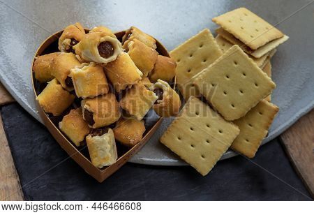 Homemade Pineapple Rolls Tart With Traditional Pineapple Stuffed Crackers And Cheese Bread With Pine