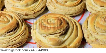 Tahinli çörek - Sweet Buns With Tahini (sesame Paste). National Turkish Pastry. \nauthentic Turkish 