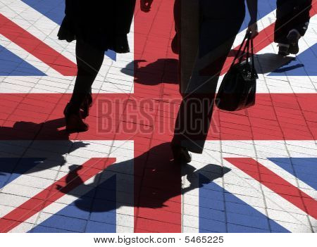 Acquirenti UK