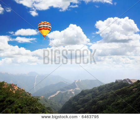 만리 장성의 Badaling 베이징 근처에