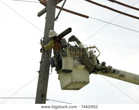 Electrical Company Repairman