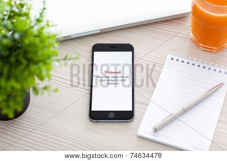 Iphone 6 Space Gray With Service Pinterest On The Table