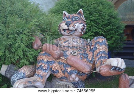 KEV, UKRAINE - OCTOBER 25: exterior and decoration  of  a restaurant  a Forest fairy-tale (Brovarskoy Prospekt) on October 25, 2014 in Kiev,