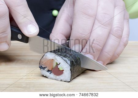 Knife And Sushi