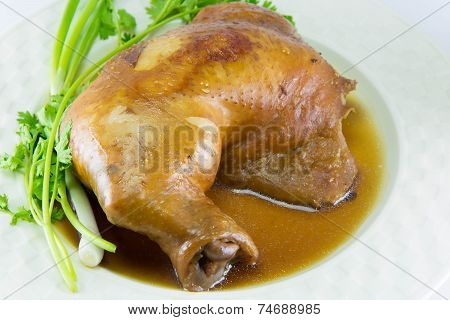 Boiled Chicken With Fish Sauce And Spring Onion