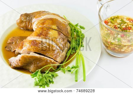 Boiled Chicken With Fish Sauce And Spring Onion