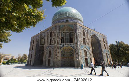 The shrine of Khwaja Rpiea