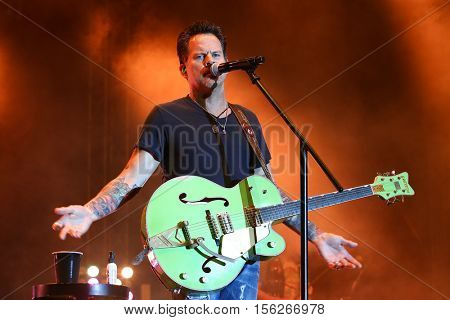 LAKE WALES, FL-NOV 5: Gary Allan performs at the CountryFlo Music and Camping Festival on November 5, 2016 in Lake Wales, Florida.