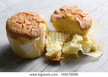Eggless Vanilla Cupcakes