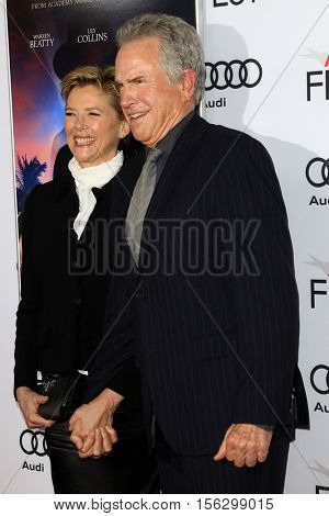LOS ANGELES - NOV 10:  Annette Bening, Warren Beatty at the AFI FEST 2016 - Opening Night - Premiere Of 'Rules Don't Apply' at TCL Chinese Theater on November 10, 2016 in Los Angeles, CA