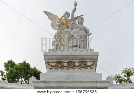 Monument To Benito Juarez - Mexico City