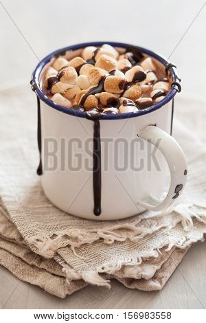 s'mores hot chocolate mini marshmallows cinnamon winter drink