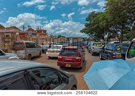 Kampala, Uganda - April 13, 2017: A Traffic Jam In Front Of The Oasis Shopping Mall In Kampala. Kamp