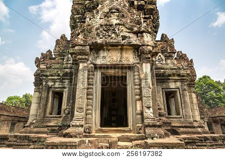Banteay Samre Temple In Complex Angkor Wat In Siem Reap, Cambodia In A Summer Day