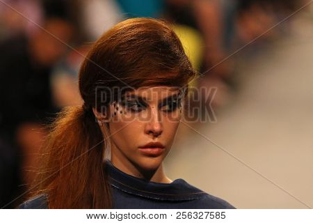 Ukrainian Fashion Week Ss19: Collection By J.perekriostova